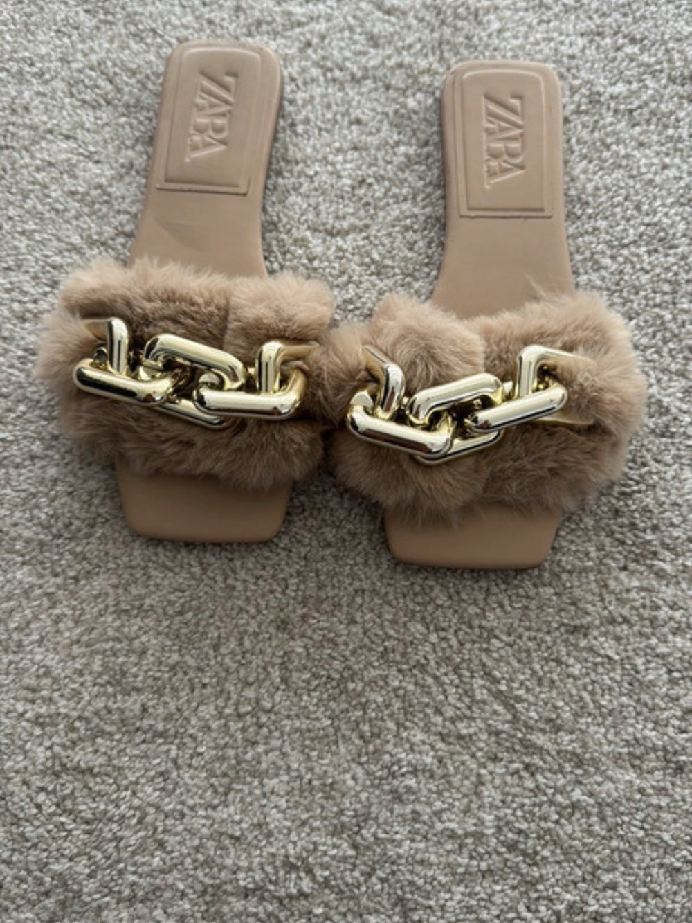 Zara Tan Faux-Fur Slide Sandals with Gold Chain Accent